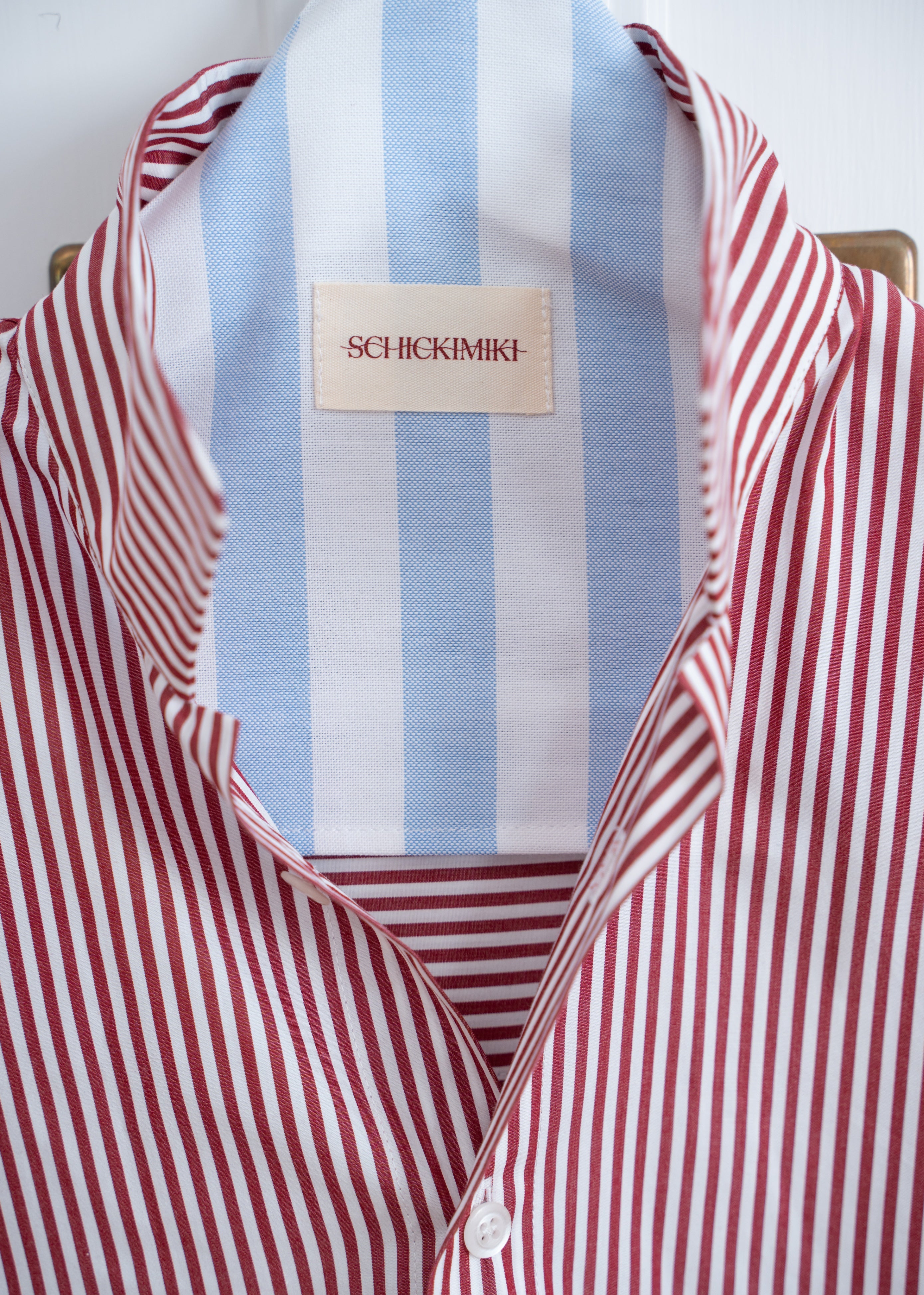 Arturo – Red stripes
